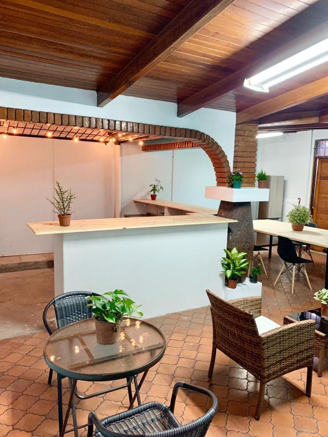 Global House Cr Hostel Backpackers Alajuela Habitacion Compartida 2 Camas Por Habitacion מראה חיצוני תמונה