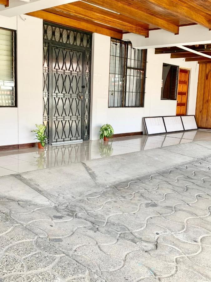 Global House Cr Hostel Backpackers Alajuela Habitacion Compartida 2 Camas Por Habitacion מראה חיצוני תמונה